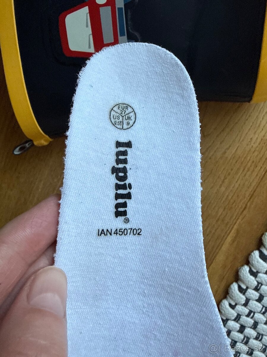 Chlapcenske gumaky s autom 27 velkost - 3