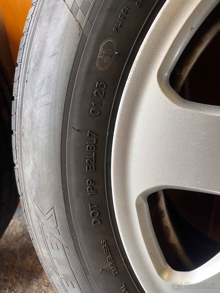 Letné pneu 205/65 R15 na diskoch - 3