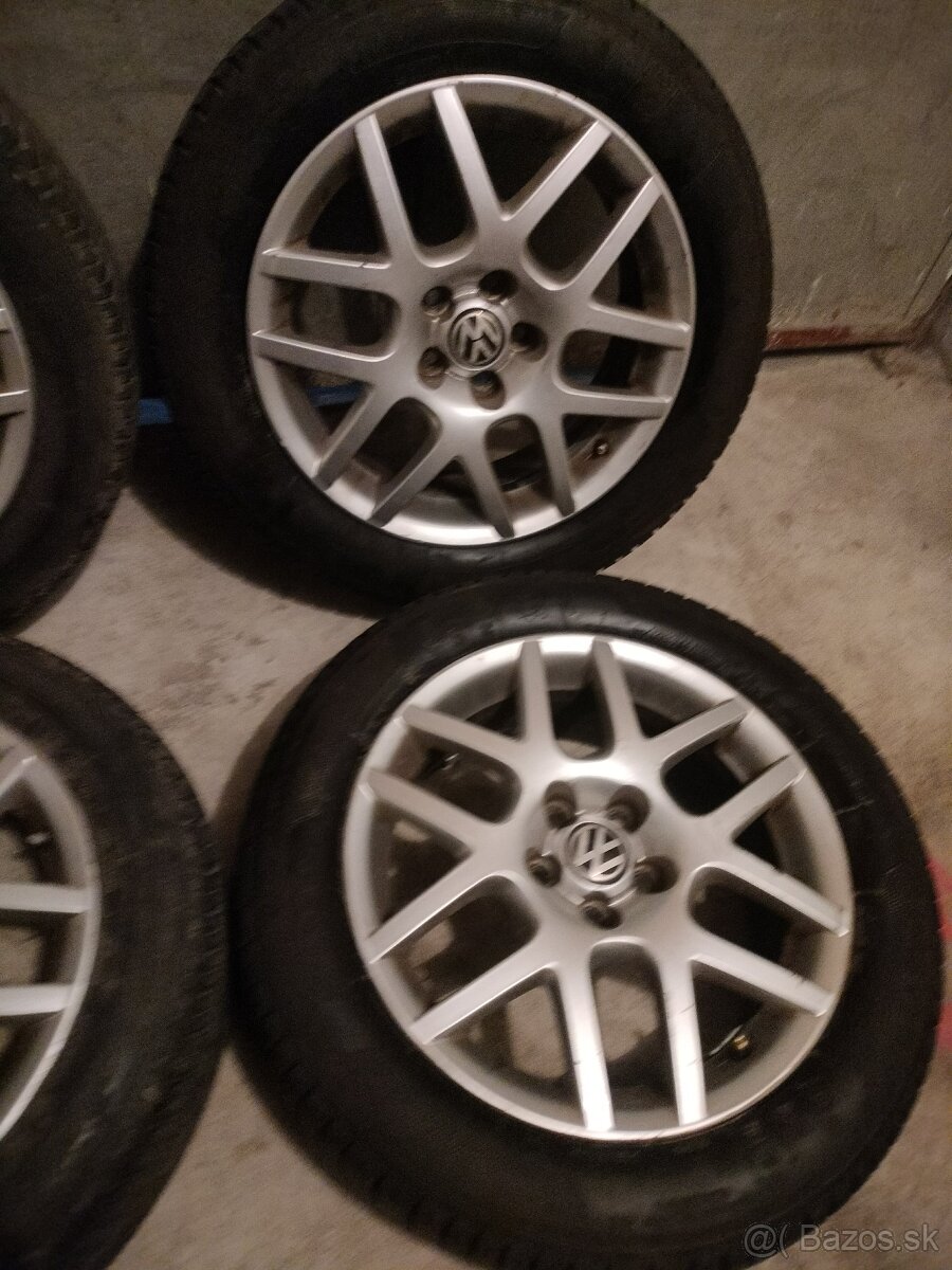 4ks alu disky orig. Vw 5x100 r16 pneu 205/55 r16 5mm - 3
