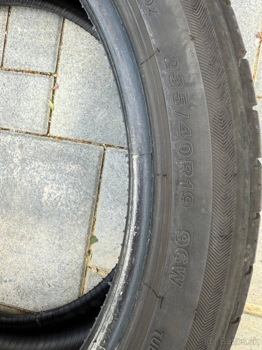 Letné pneu Bridgestone Potenza S001 235/40 R19 96W DOT2023 - 3