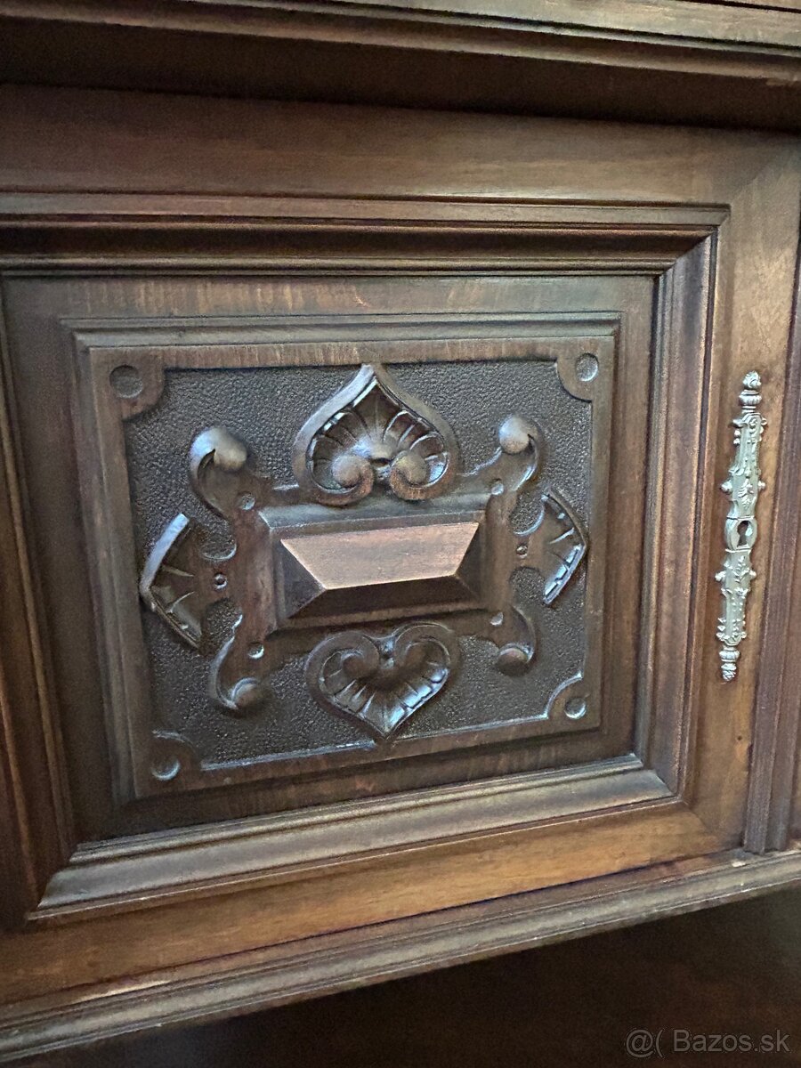 Starožitný príborník, etažér - 3