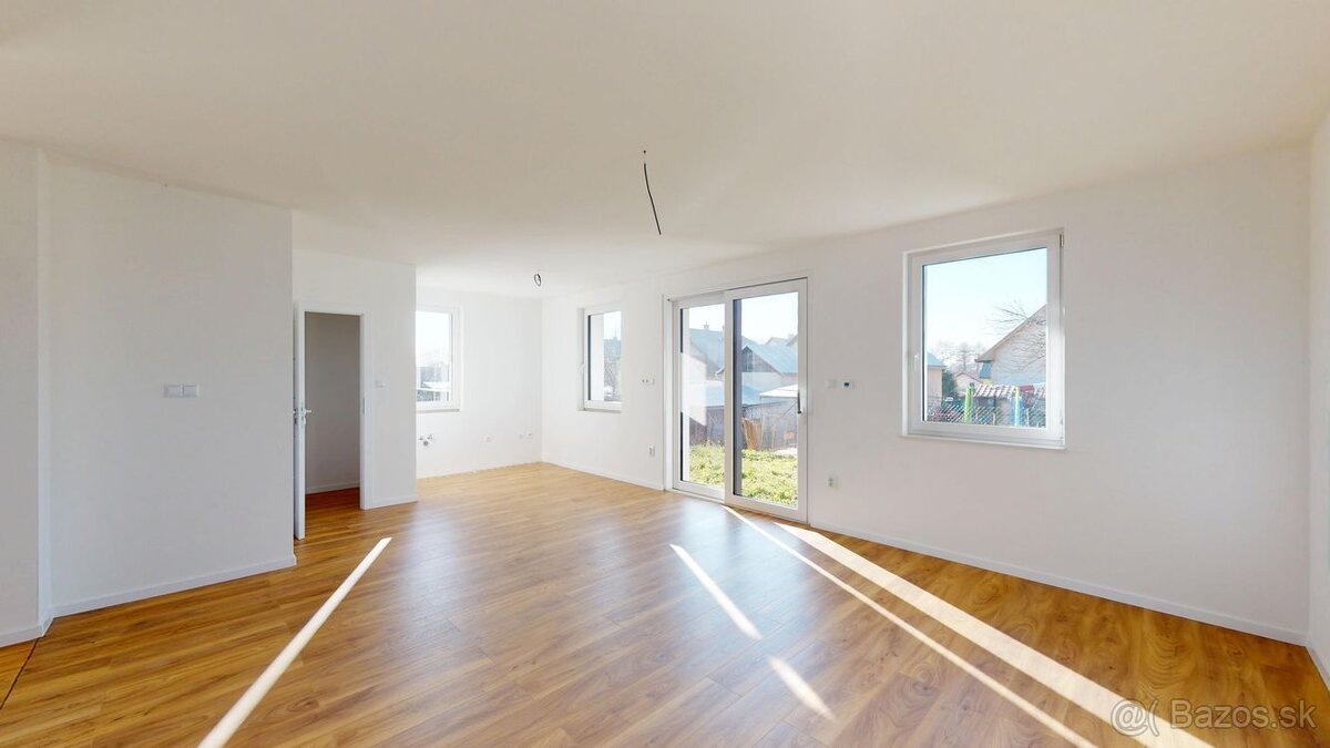 Na predaj Skolaudovaný rodinný dom Turčiansky Michal - 3