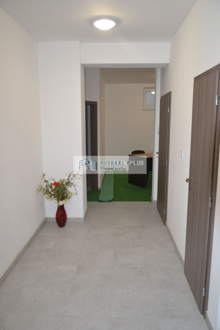 Predám prerobený 1-izbový byt len 8 km od NZ - 3