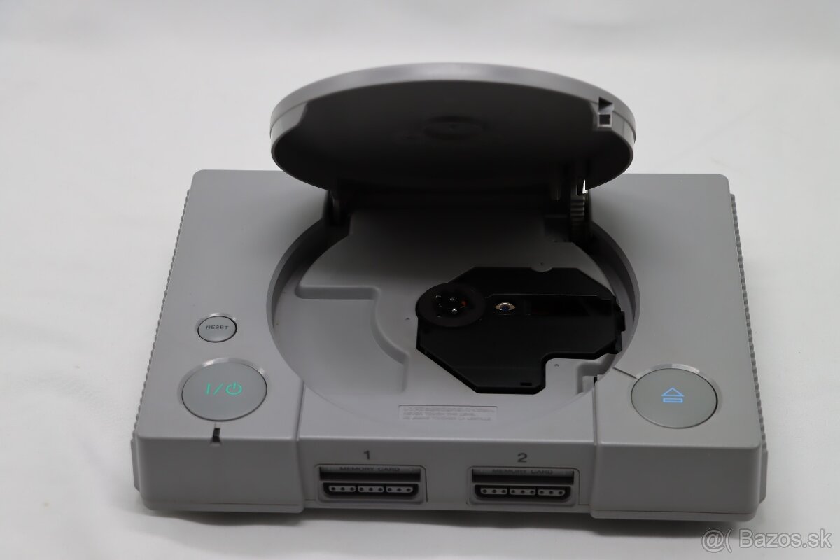 PS1 SCPH-5502 + DualShock + káble + karta - 3