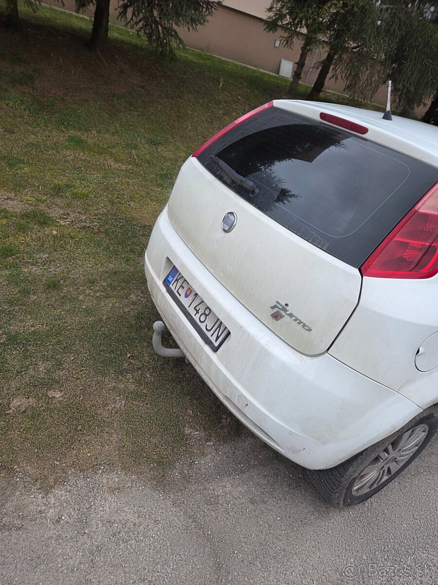 Predám.fiat punto grand.1.9.88kw - 3