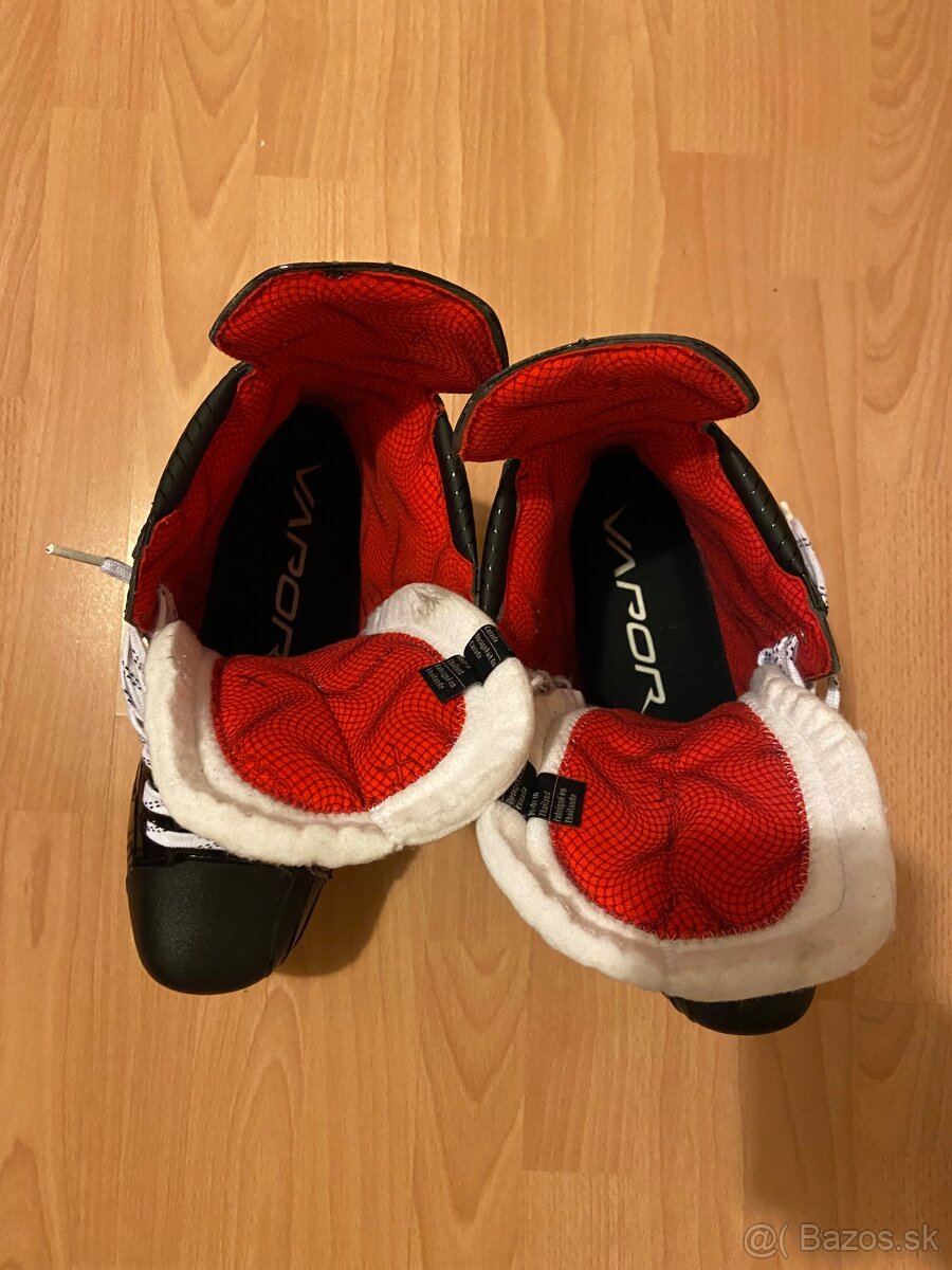 Predám korčule Bauer Vapor Fly 30 Sr - 3
