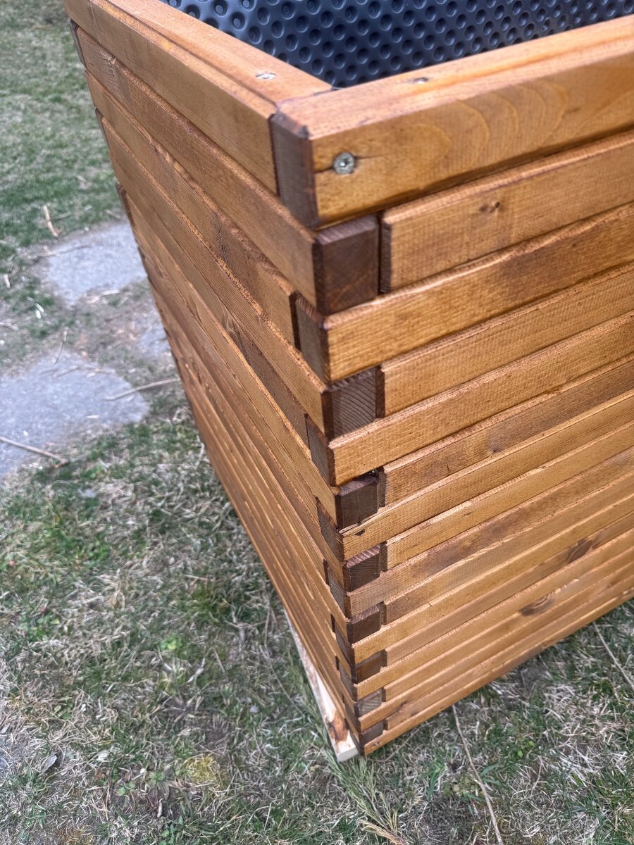 Vyvýšený záhon, ktorý vydrží roky - 3