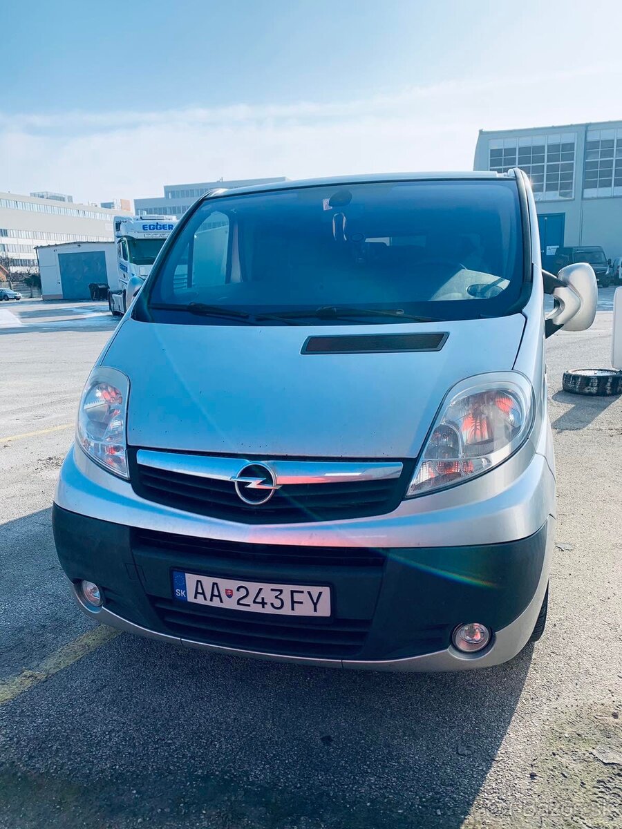 Opel Vivaro 2.5 107kw TOUR - 3