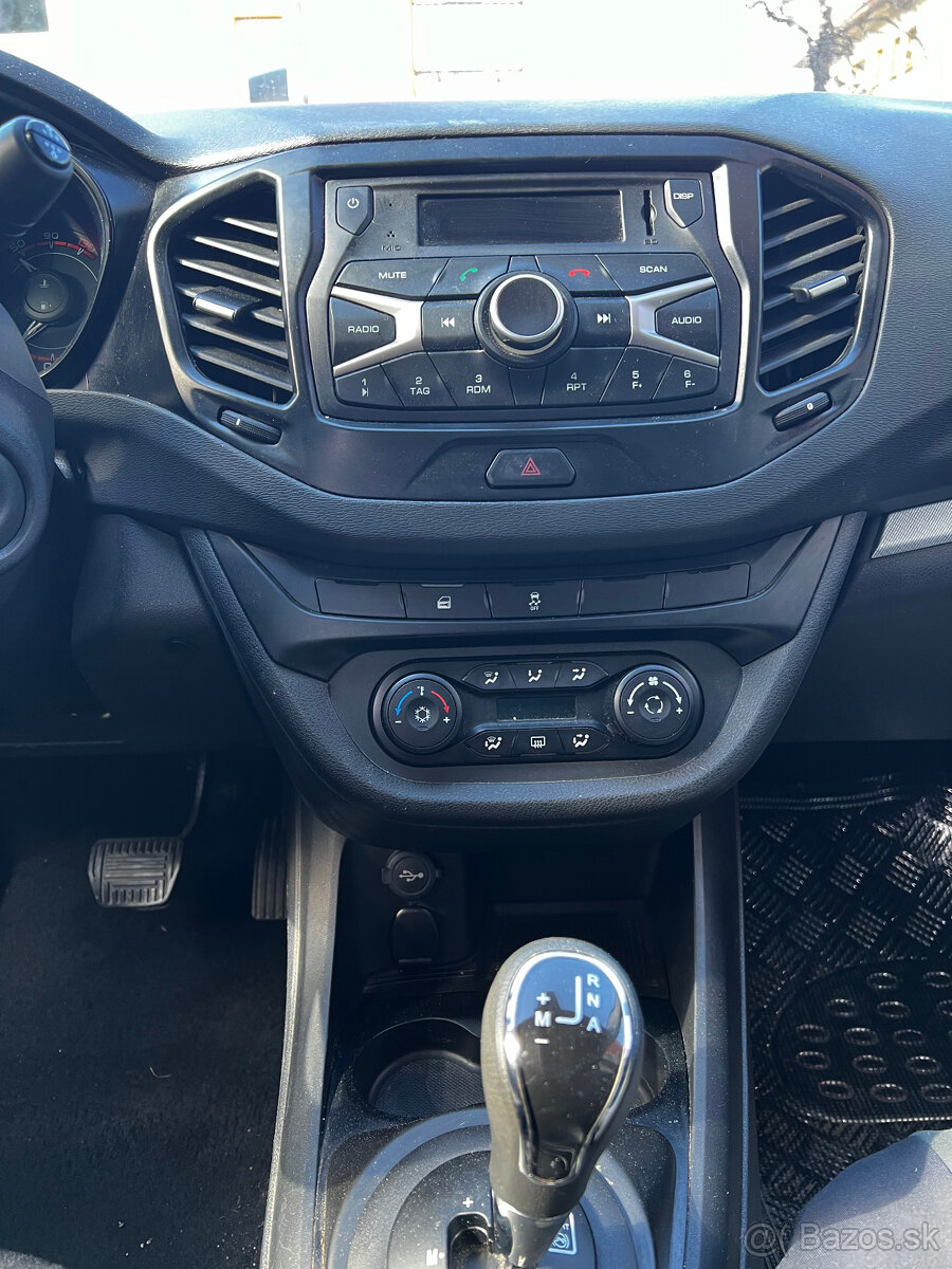 Lada Vesta Sedan 1.6 - 3