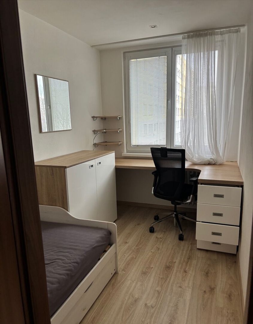 Na predaj 3 izbový byt , Hronská ulica, Košice -Západ - 3