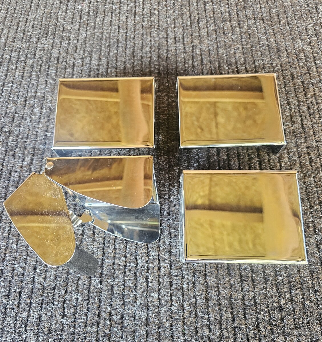 Držiaky na toaletný papier - 3