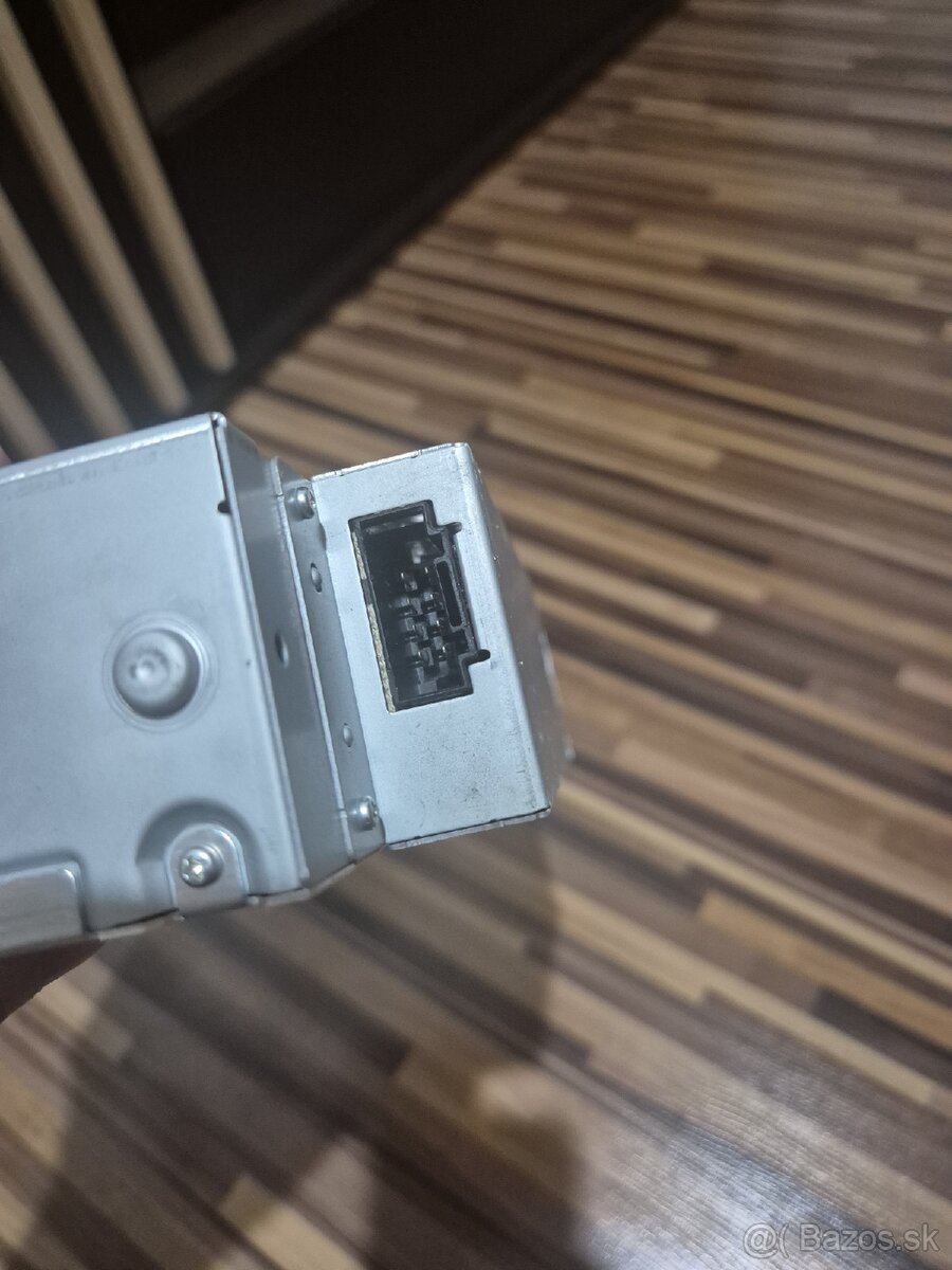 CD menič audi a6 c6 4f - 3