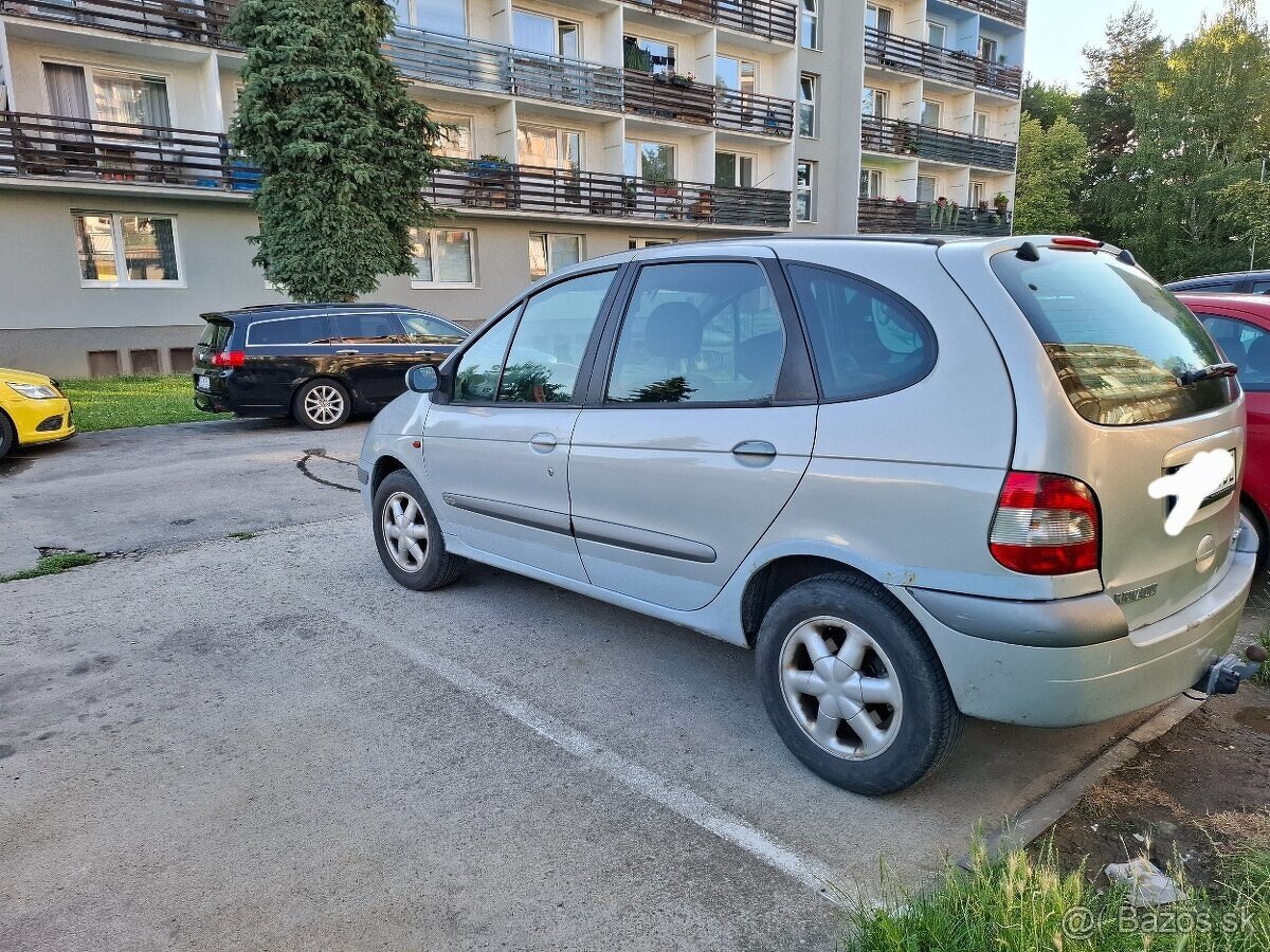 Renault Scenic - 3