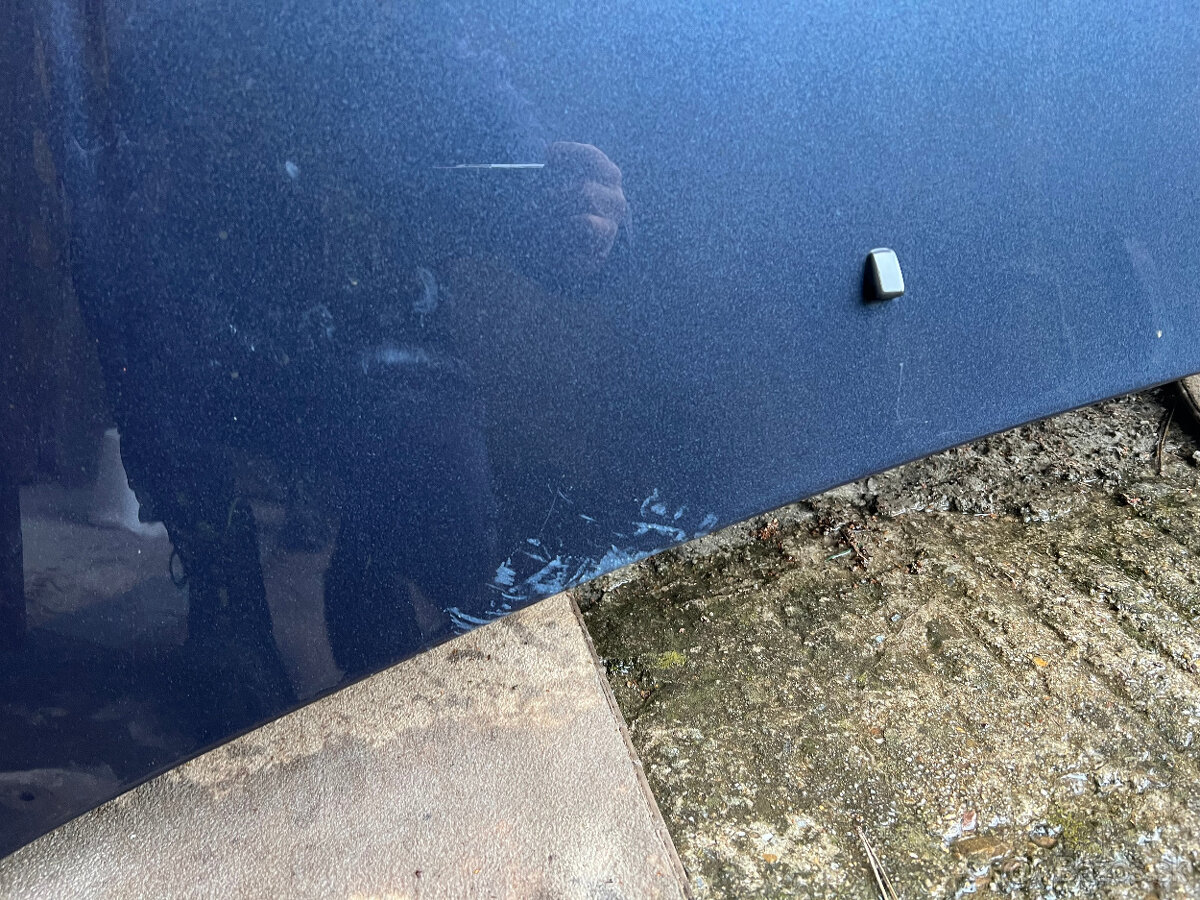 Chrysler Grand Voyager 08- predná kapota - 3