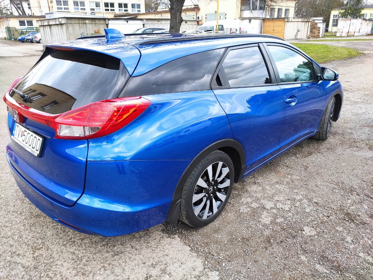 Honda Civic Tourer - 3