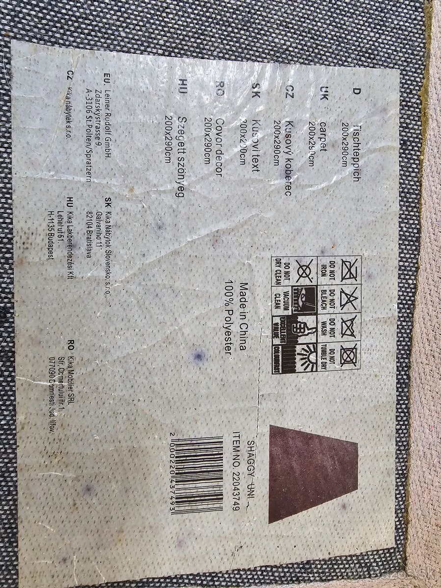 Koberec šedej farby - 3