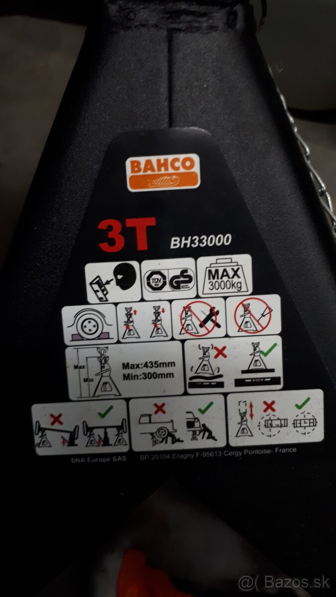 Bahco podpera pod auto - 3