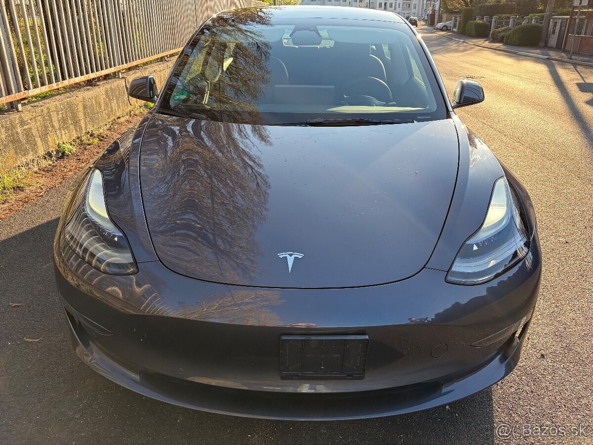 Tesla model 3 Performance Dual Motor AWD 377 kW - 3