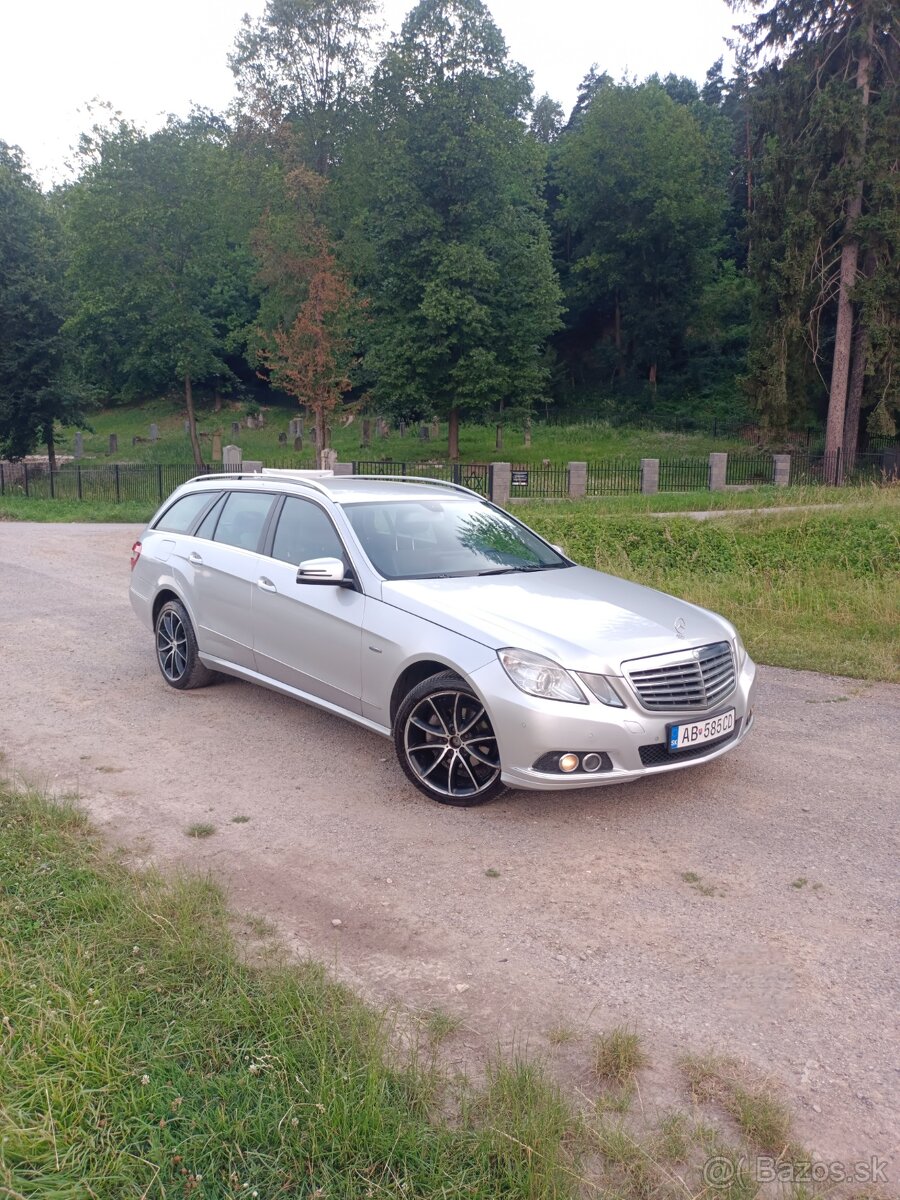 E220 CDI automat 2010 nová STK S212 - 3
