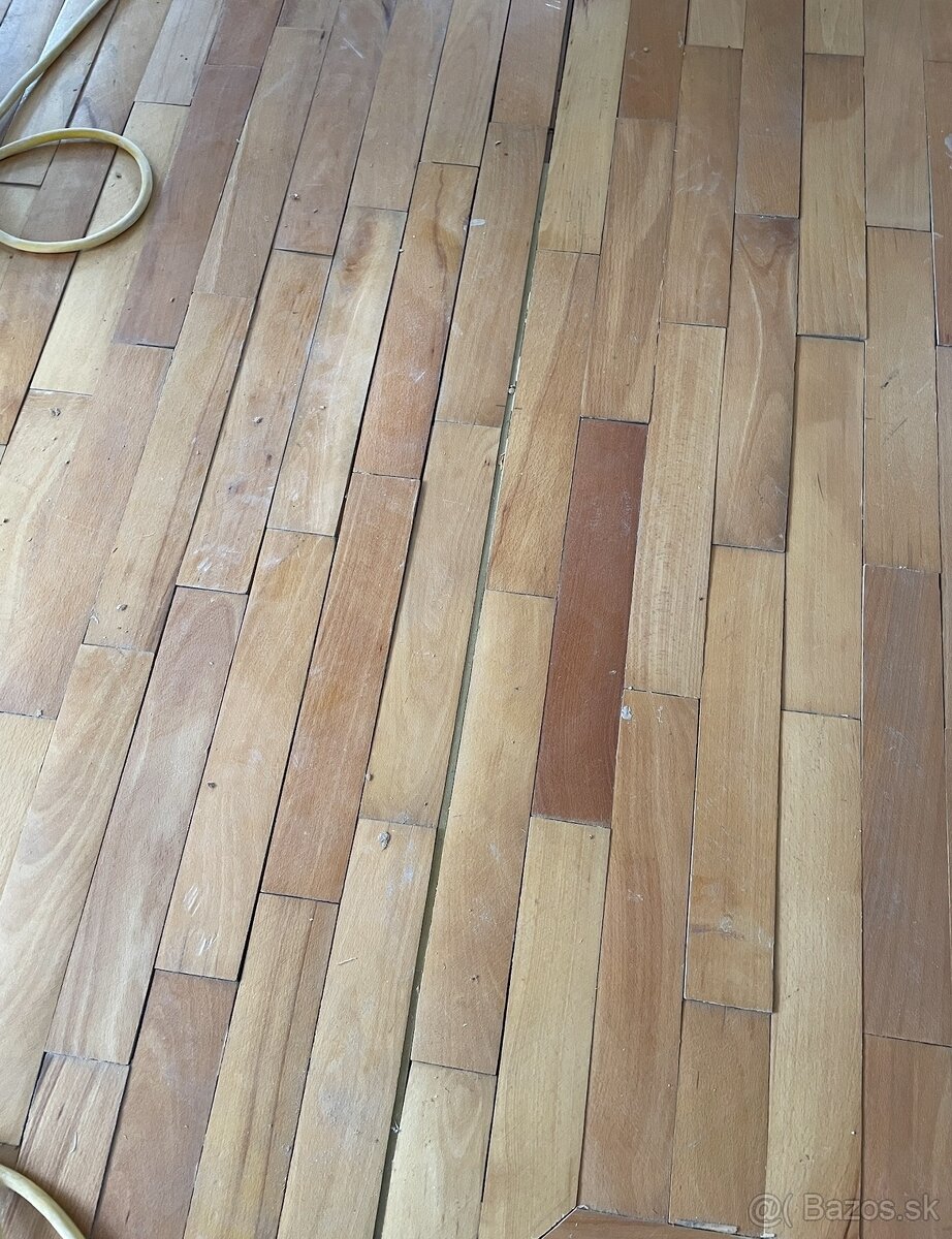 Drevené parkety. Bukové drevo. 10m2 - 3