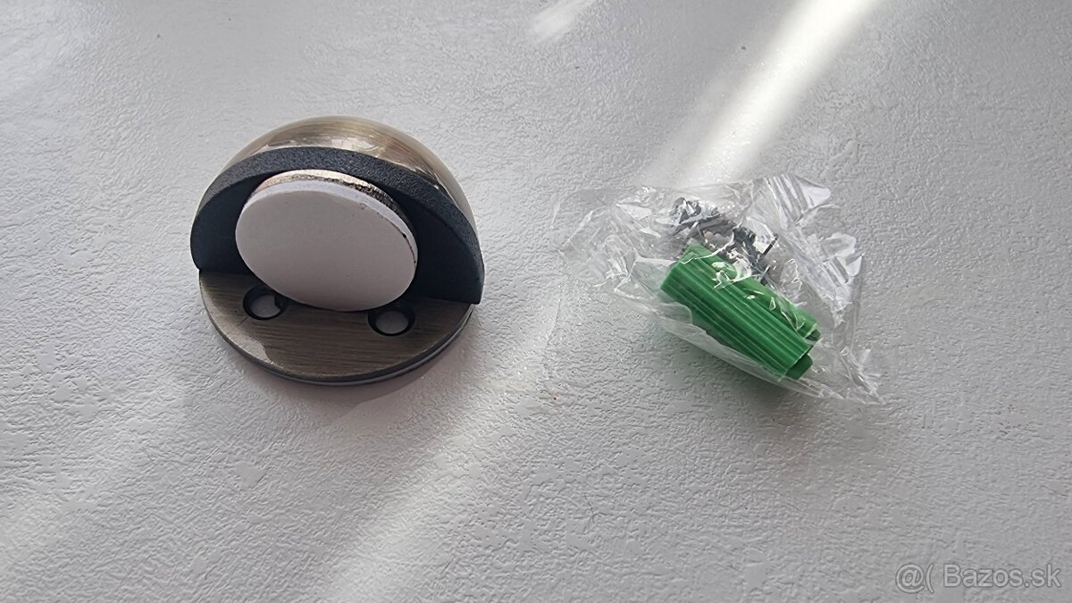 Magnetický držiak dverí, zarážka. - 3