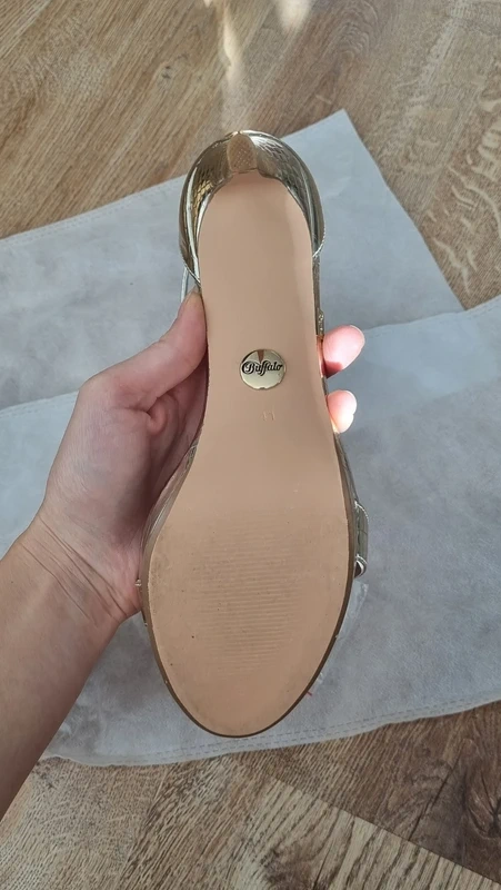 Zlaté sandále Buffalo 41 - 3