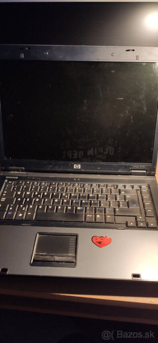 HP Compaq 6715s - 3