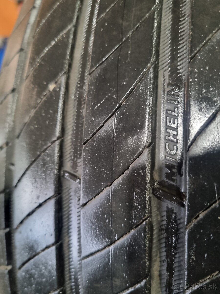 215/55 R17 letne Michelin Primaci 4 - 3