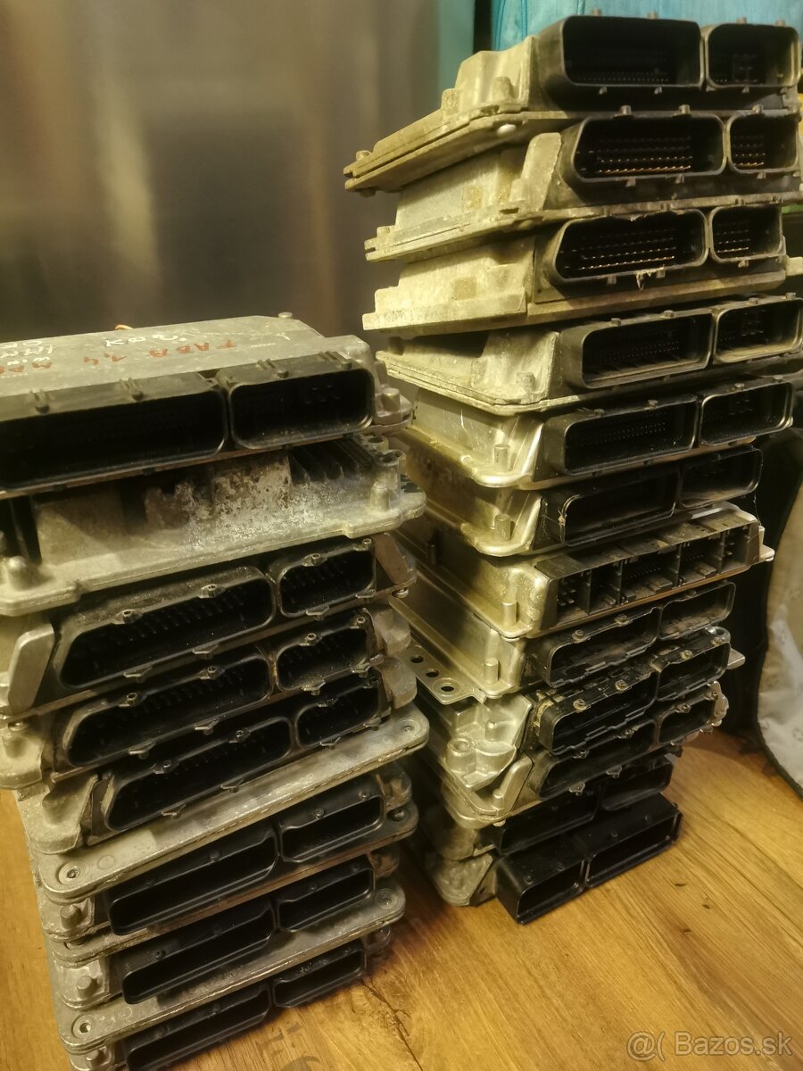 Riadiaca jednotka motora immo off - 3