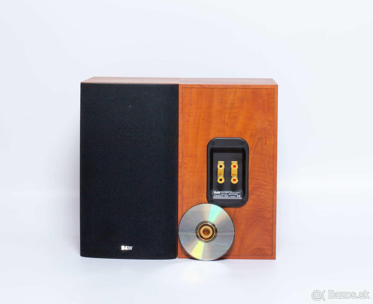 B&W DM601S3 - 3