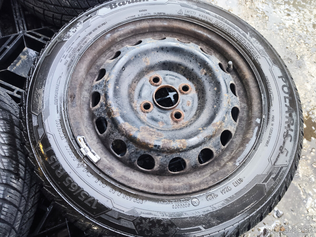 Sada plech=4x100= orig.TOYOTA=s pneu=175/65 R15 - 3
