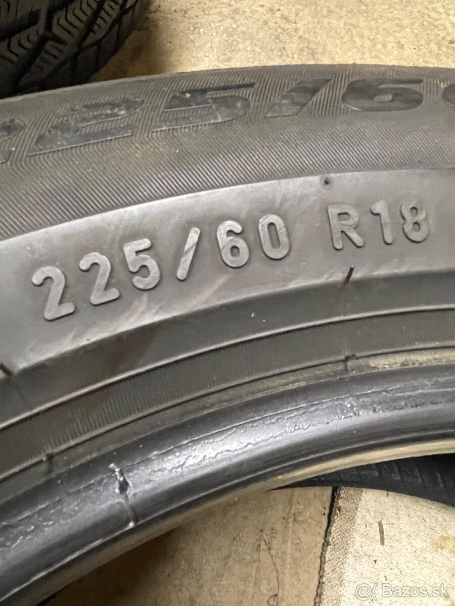 2022 Pirelli 225/60 R18 zimné - 3