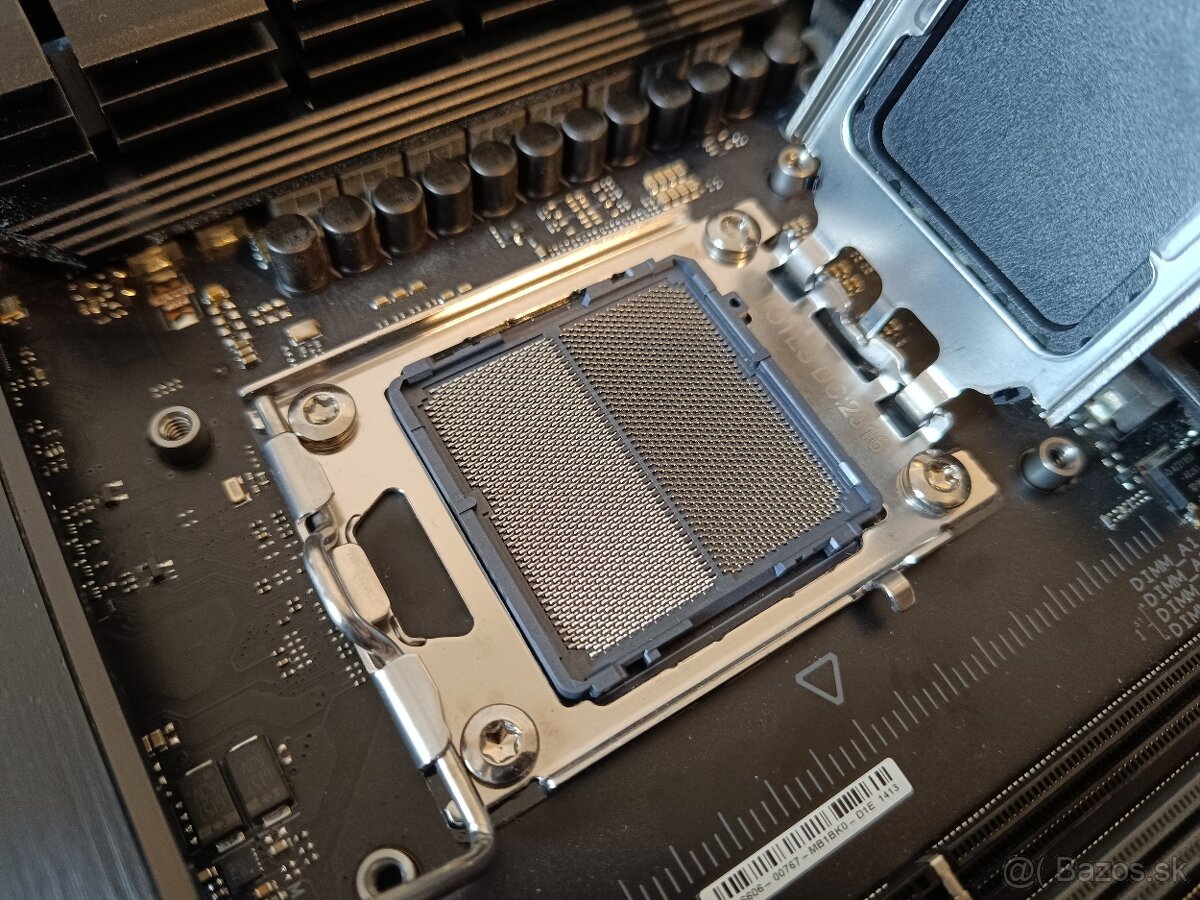 ASUS TUF x670e-plus wifi - 3