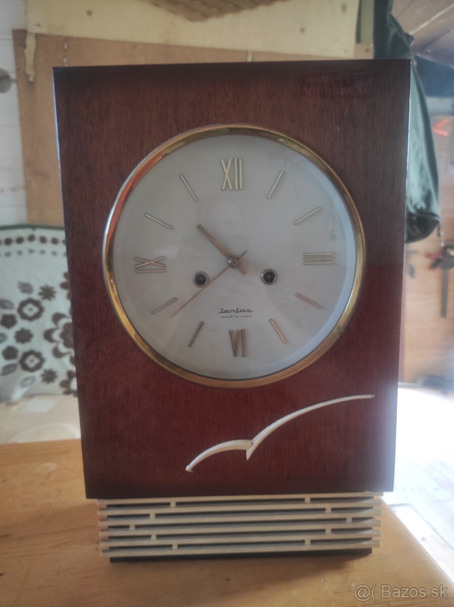 Starožitné hodiny jantar - 3