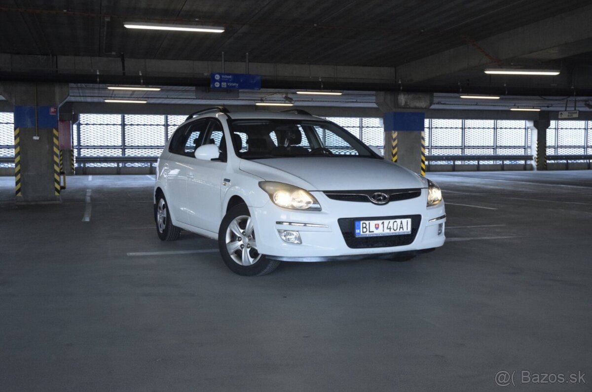 Hyundai i30 CW combi - 3