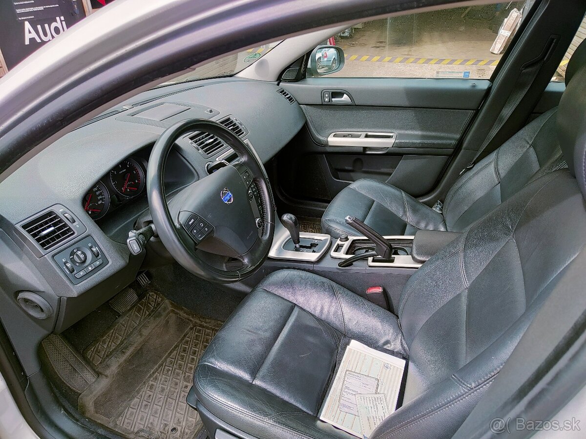 Volvo V50 2,0D 100kw - Náhradní díly - 3