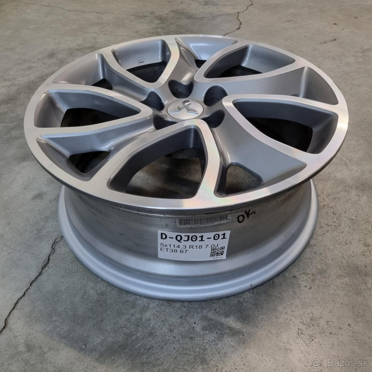 Hliníkové Mitsubishi disky 5x114.3 R18 7J ET38 - 3