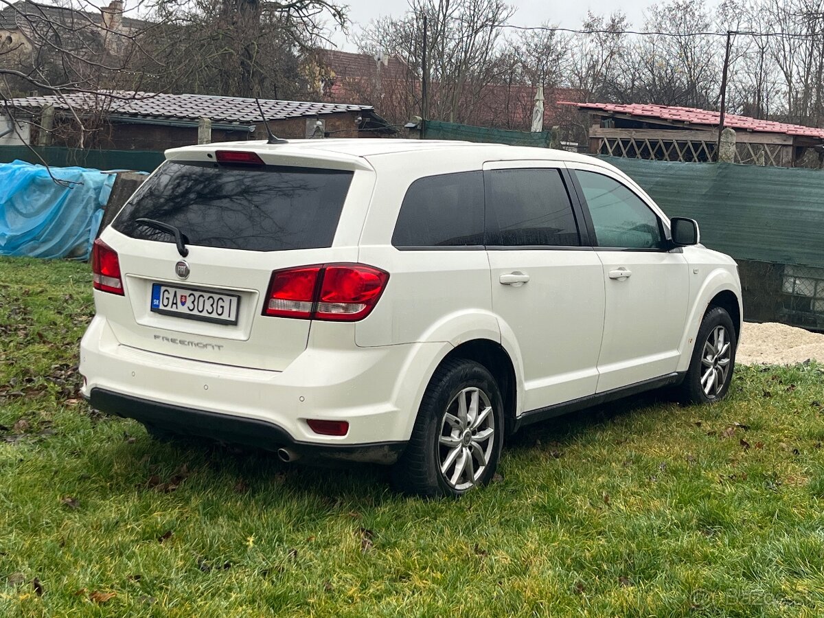 Fiat Freemont - 3