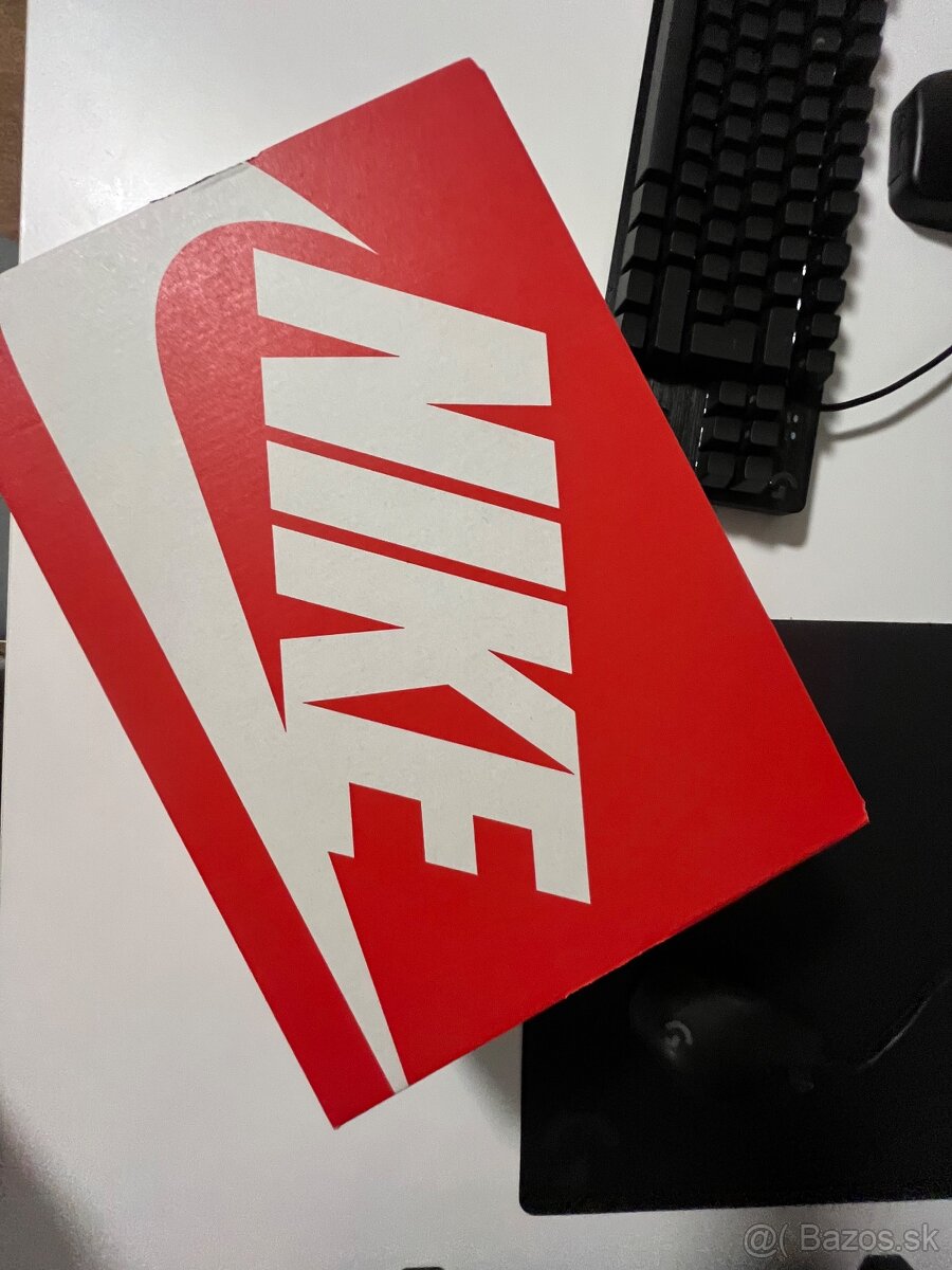 Nike Air Max 270 GS - 3