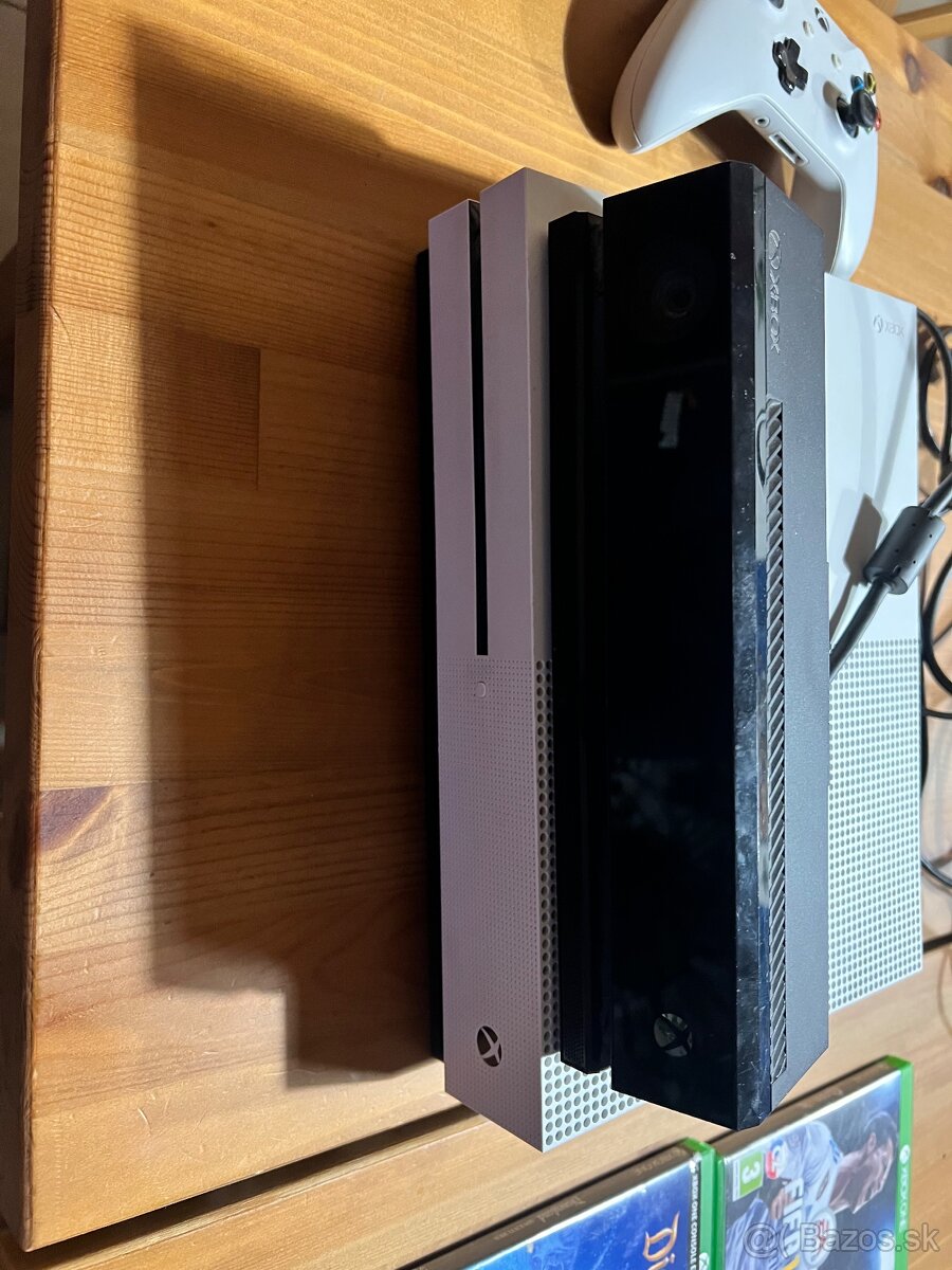 Xbox one s + kinect - 3