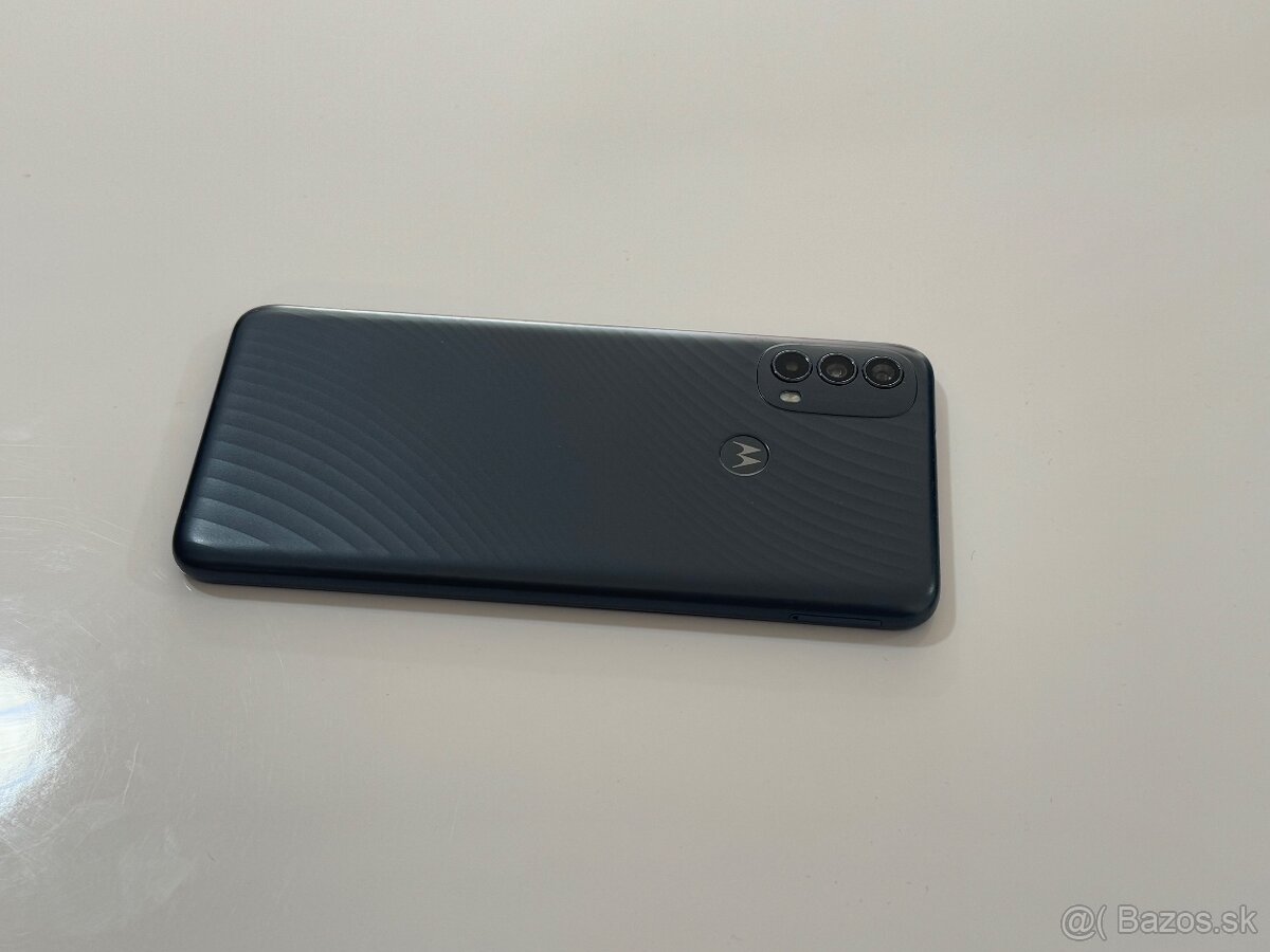 Motorola Moto e30 super stav 2/32GB - 3