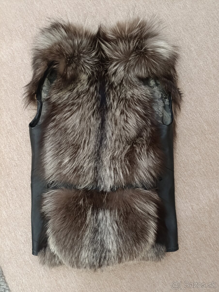 Vesta z líšky - 3