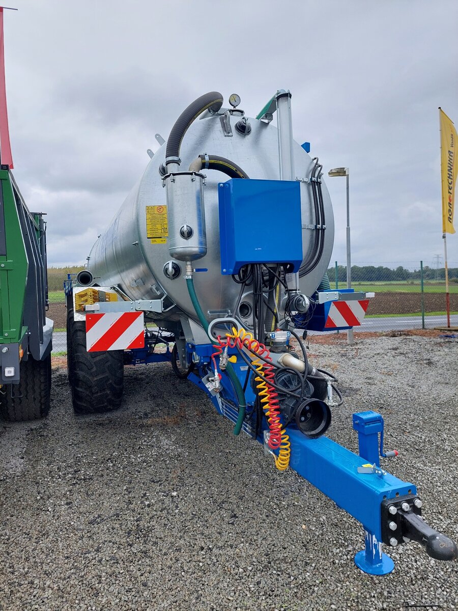 fekální cisterna MEPROZET 14m3 s ramenem - 3