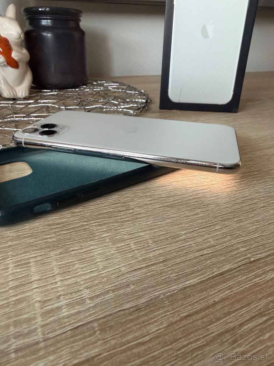 Apple iPhone 11 pro max 64 GB - 3