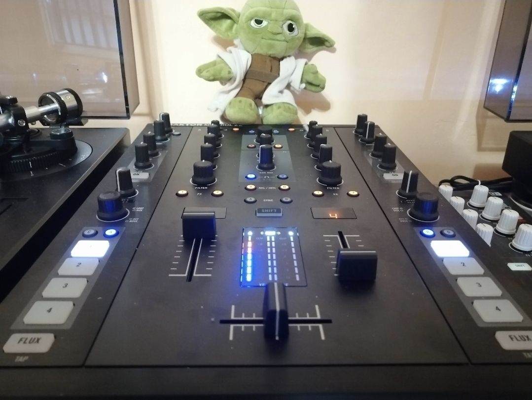 Pioneer & Native Instruments - 3