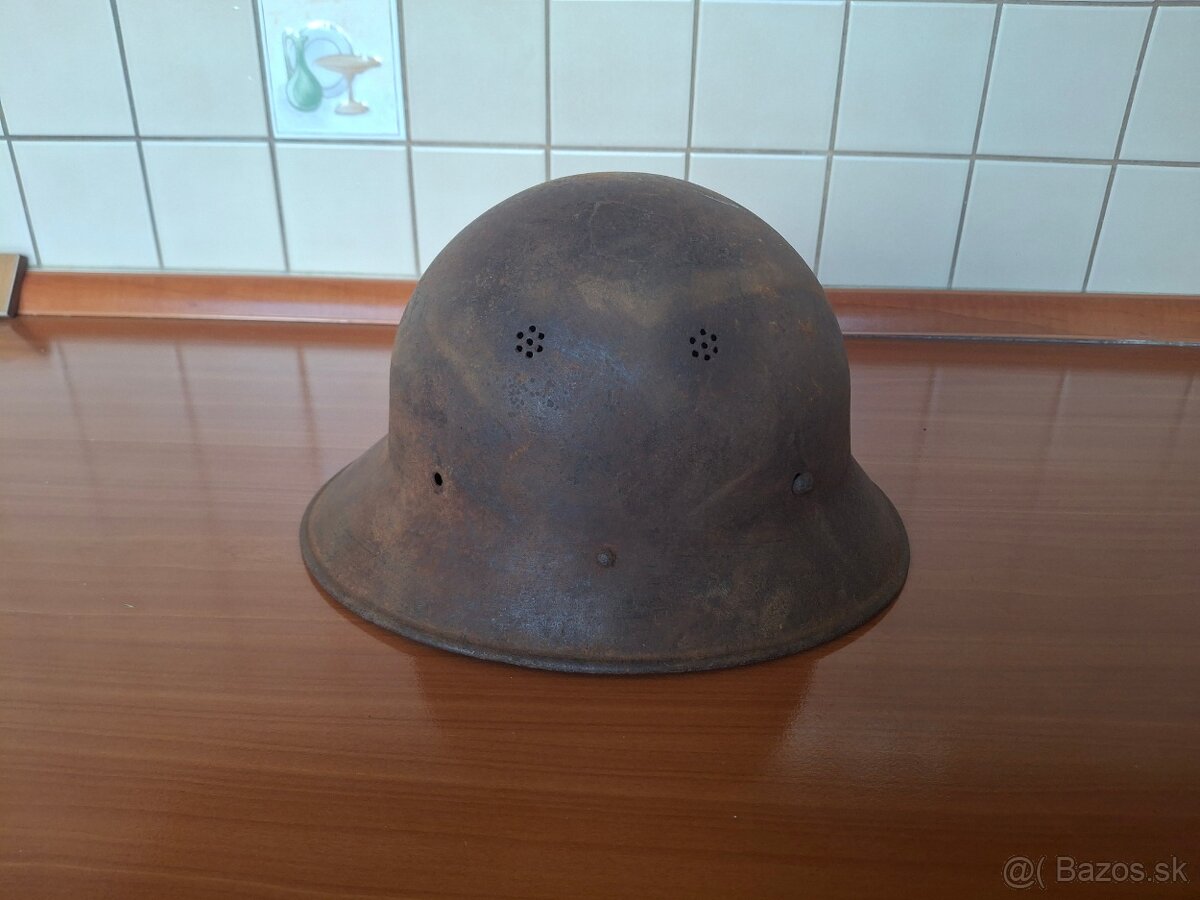 Československa prilba vz 29 - 3