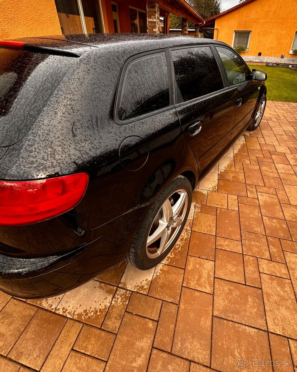 Audi A3 Sportback - 3