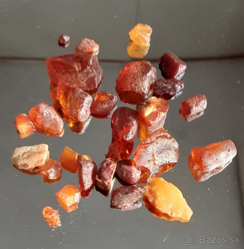 Predaj šperkov a polodrahokamov - 3