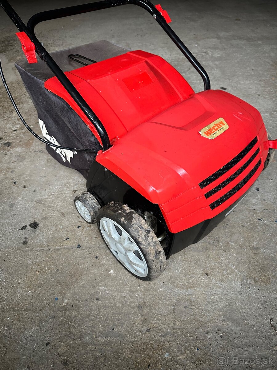 Elektricky vertikulator HECHT 1420 - 3