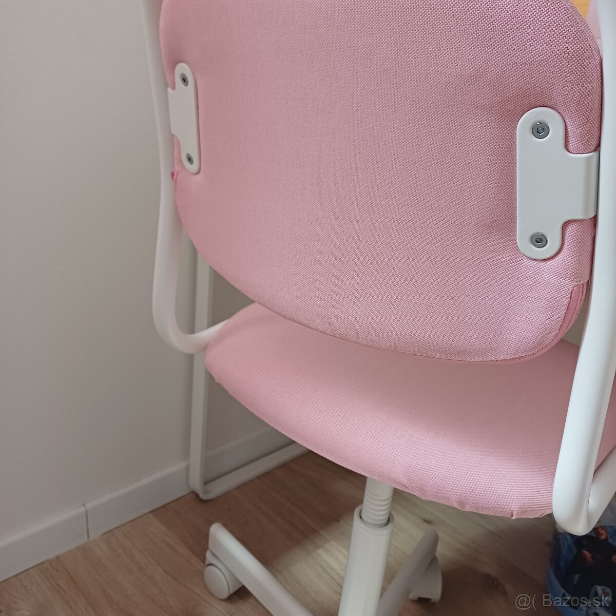 Stolička na kolieskach - 3